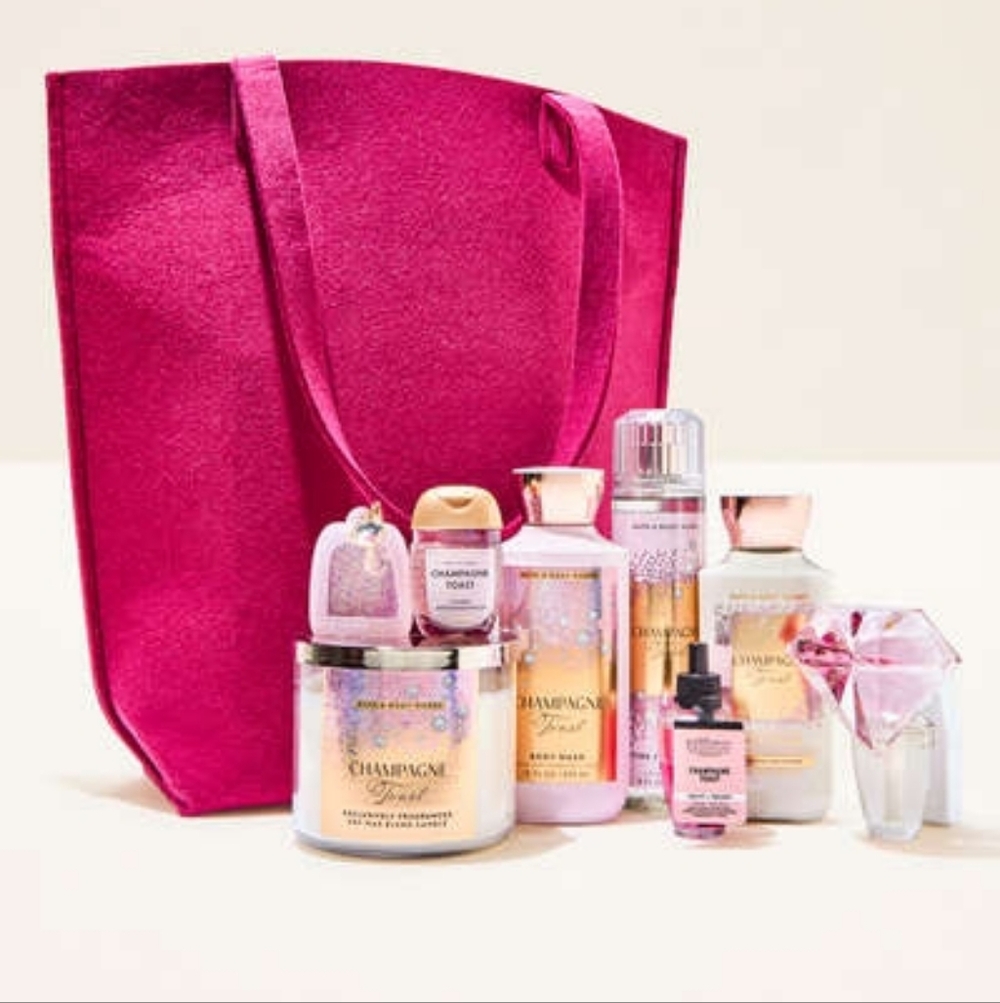 Bath & Body Works Champagne Toast Collection - Pink and Gold
